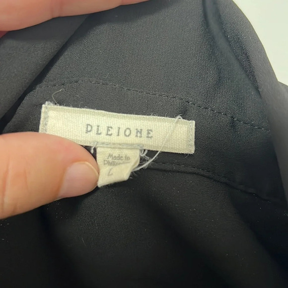 Pleione Black Collared Long Sleeve Tunic Blouse size Large - Picture 6 of 7